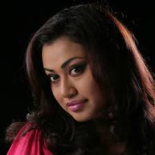 Shyamalangan featuring Nirosha Virajini "Namaskarayen"